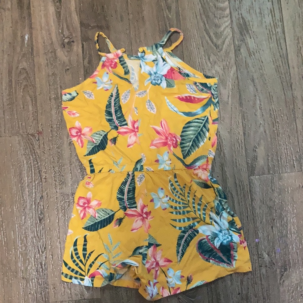 Jumpsuit - Picture 2 of 4